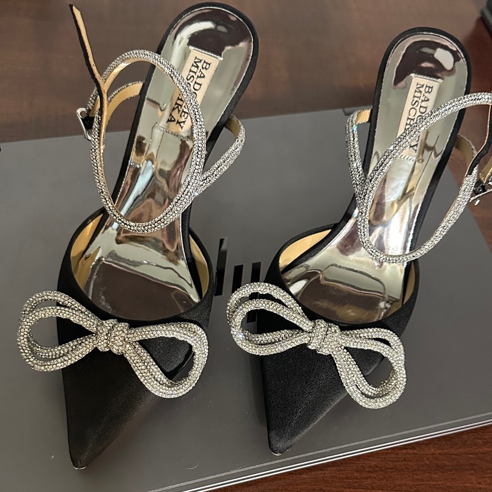 Badgley Mischka Black Heels with Silver Bow Detail
